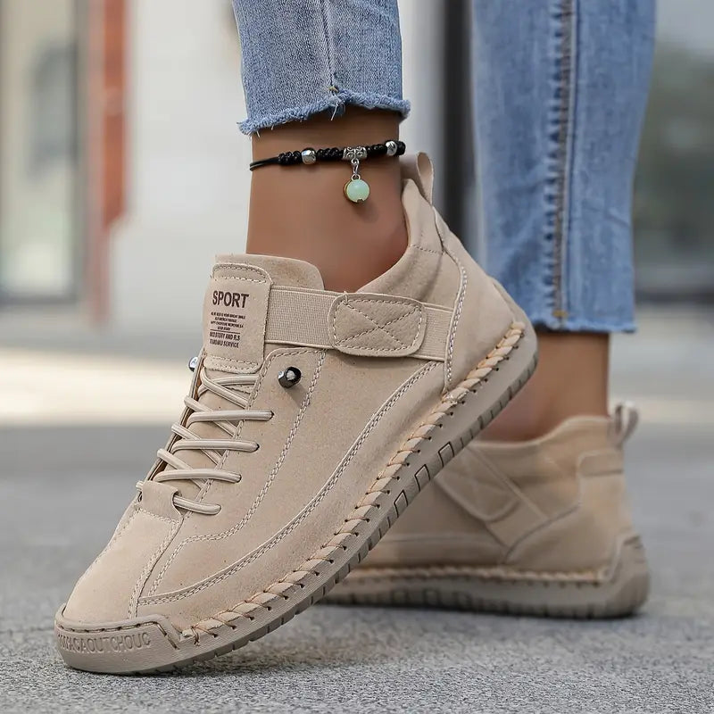 Soléna™ – Les sneakers légères qui subliment votre confort au quotidien