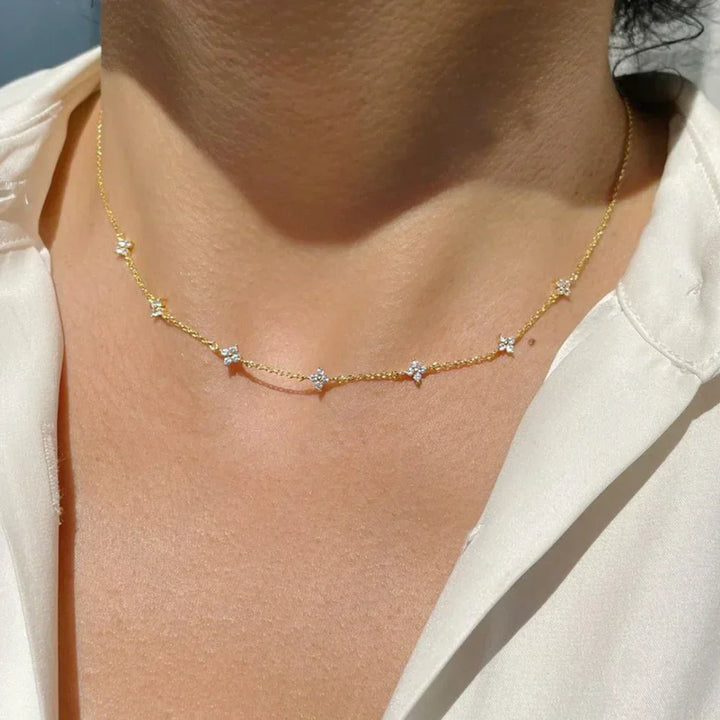 Collier de antique