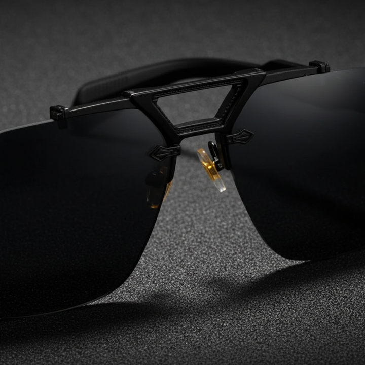 Hugo |  Lunettes de soleil Aviateur Luxe